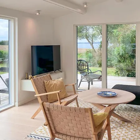 In Hyllinge With House Sea View * Kirke-Hyllinge