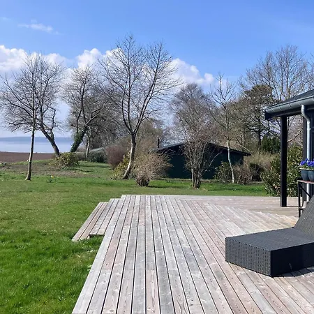 Semesterbostad In Hyllinge With House Sea View